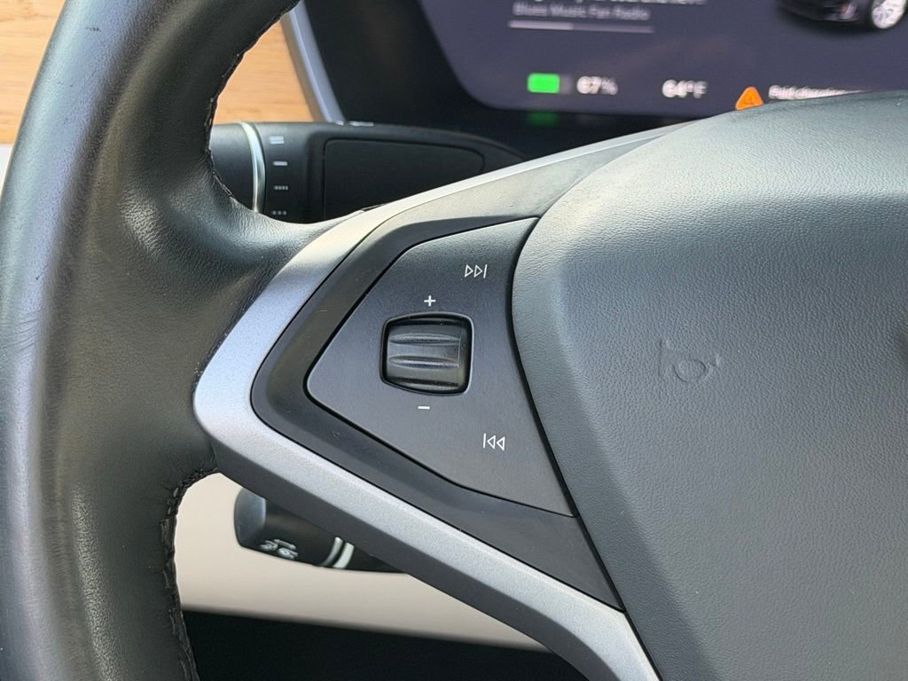 Used 2019 Tesla Model X 75D image 15