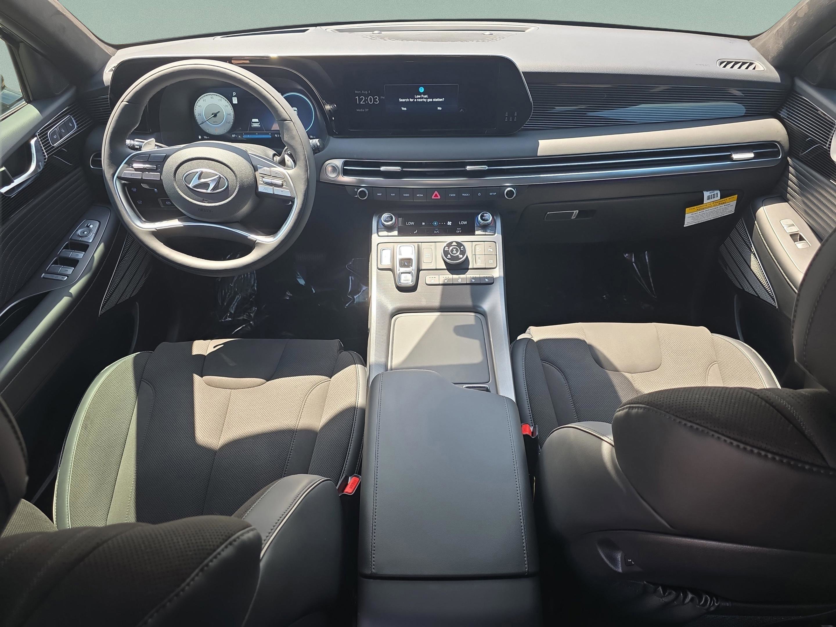 New 2025 Hyundai Palisade Calligraphy image 8