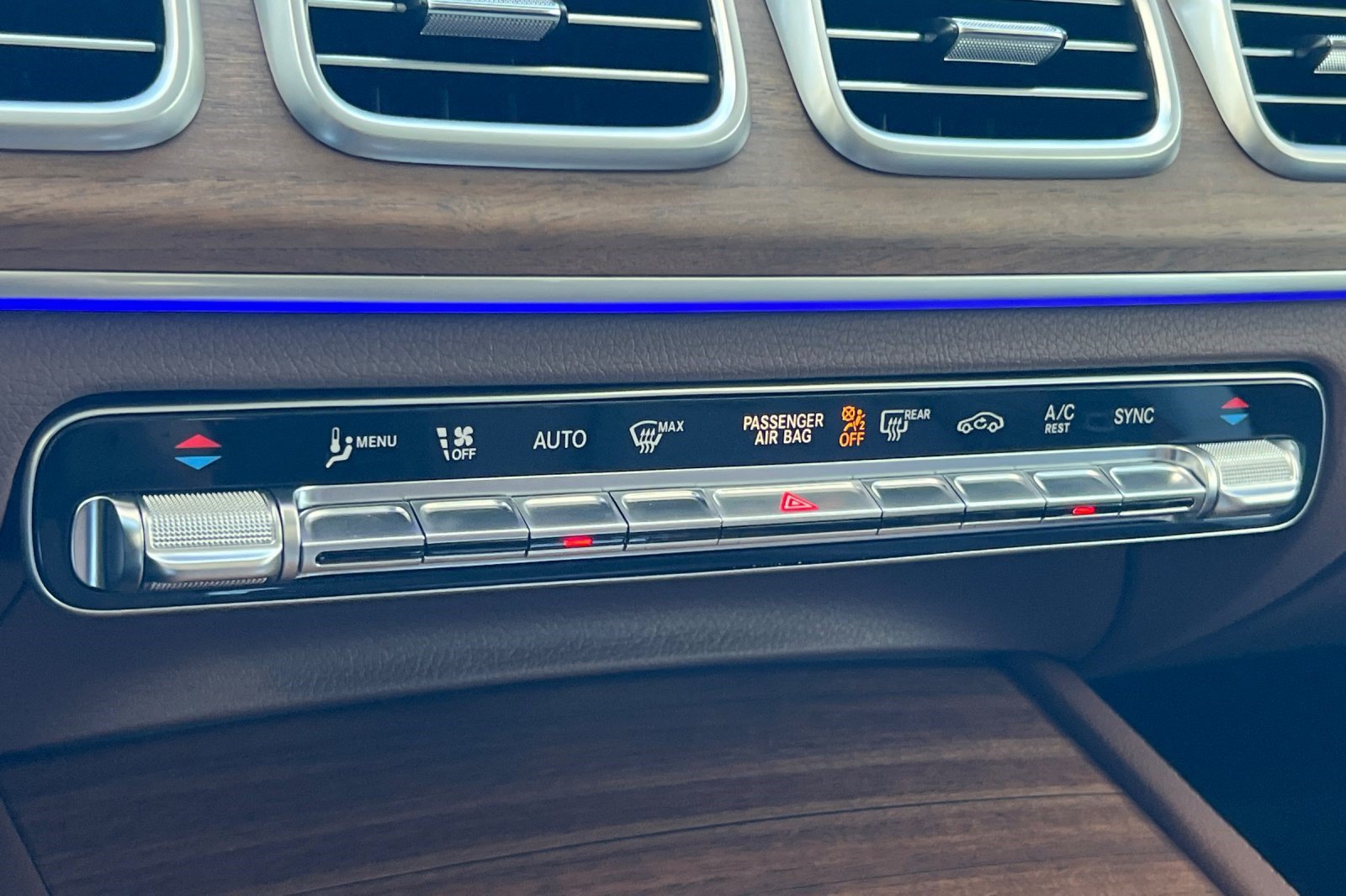 Certified 2025 Mercedes-Benz GLE 350 4MATIC image 25