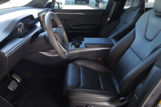 Used 2023 Tesla Model X Plaid image 8