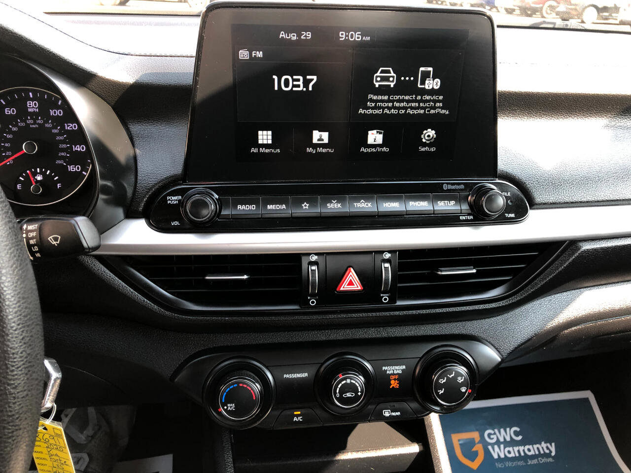 Used 2020 Kia Forte LXS image 16