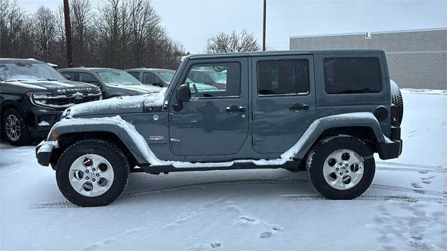 Used 2014 Jeep Wrangler Unlimited Sahara w/ Connectivity Group image 3