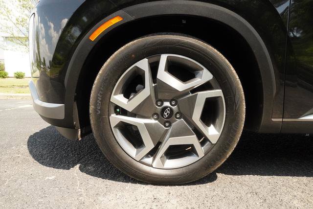 Used 2024 Hyundai Palisade Limited FWD image 37