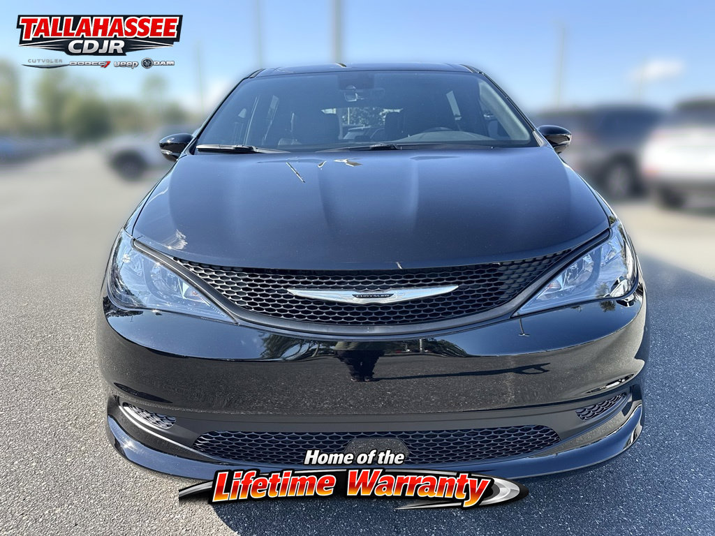New 2027 Chrysler Pacifica LX FWD image 10