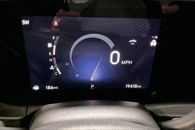 Certified 2025 Buick Envista Avenir FWD image 23