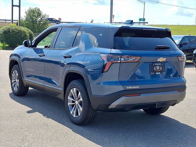 New 2026 Chevrolet Equinox LT w/ Convenience Package II FWD image 11