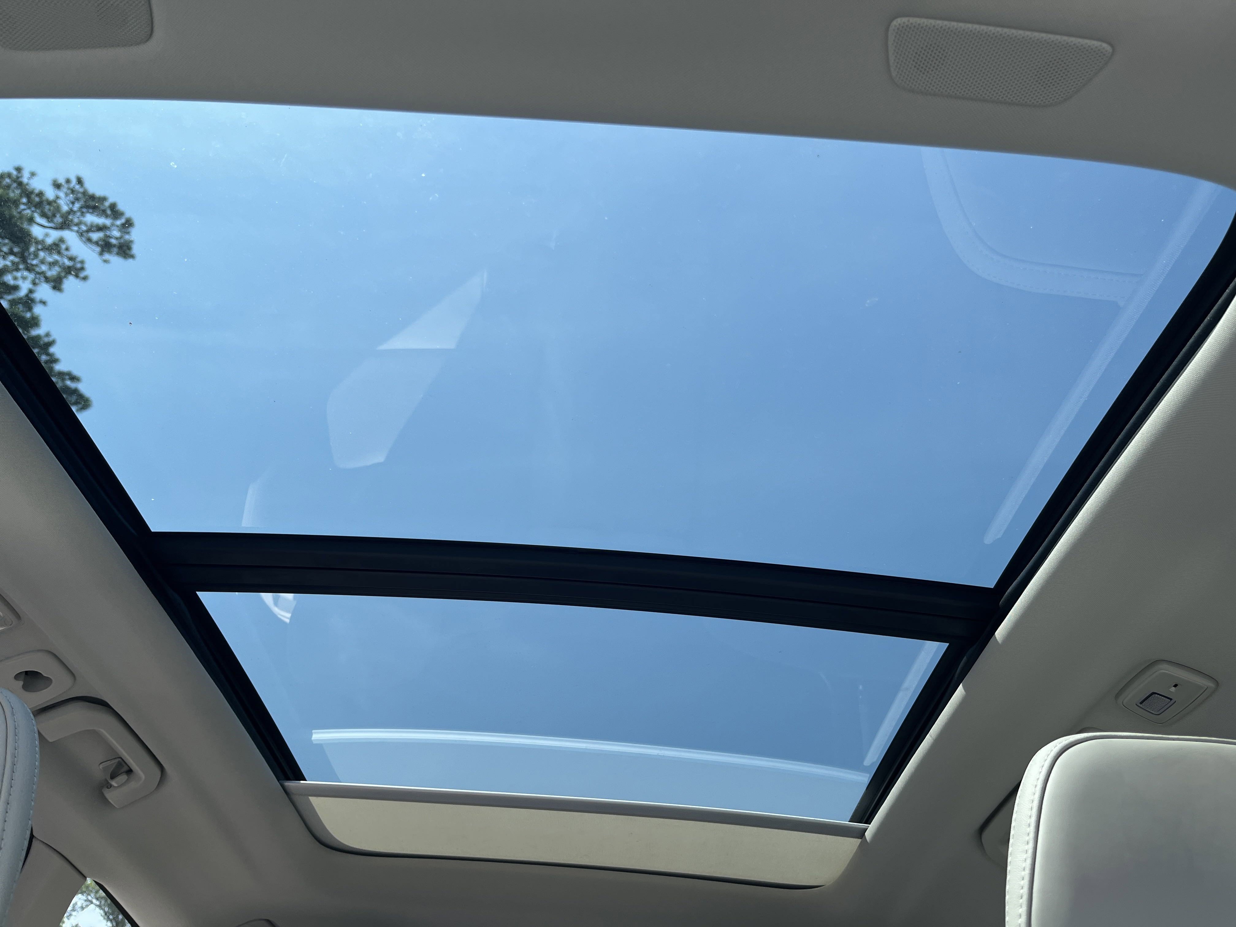 Used 2026 Volvo XC60 B5 Ultra w/ Protection Package Premier image 58