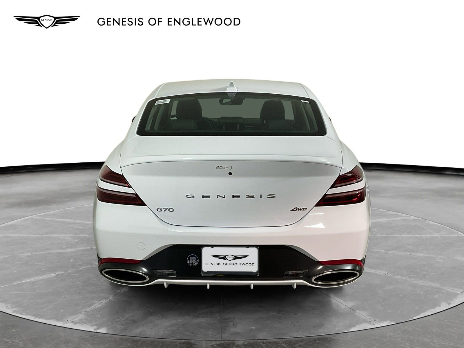 Used 2025 Genesis G70 2.5T image 7