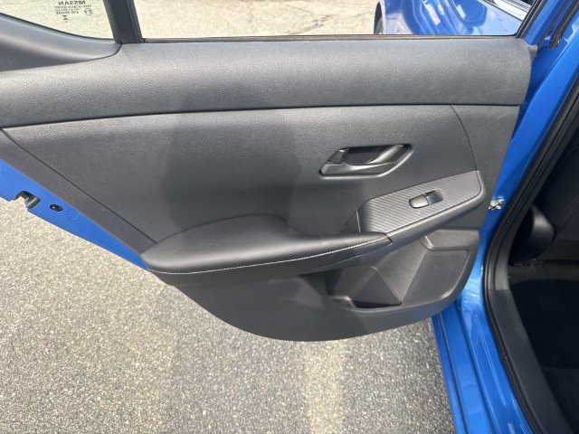 Used 2024 Nissan Sentra SV FWD image 16