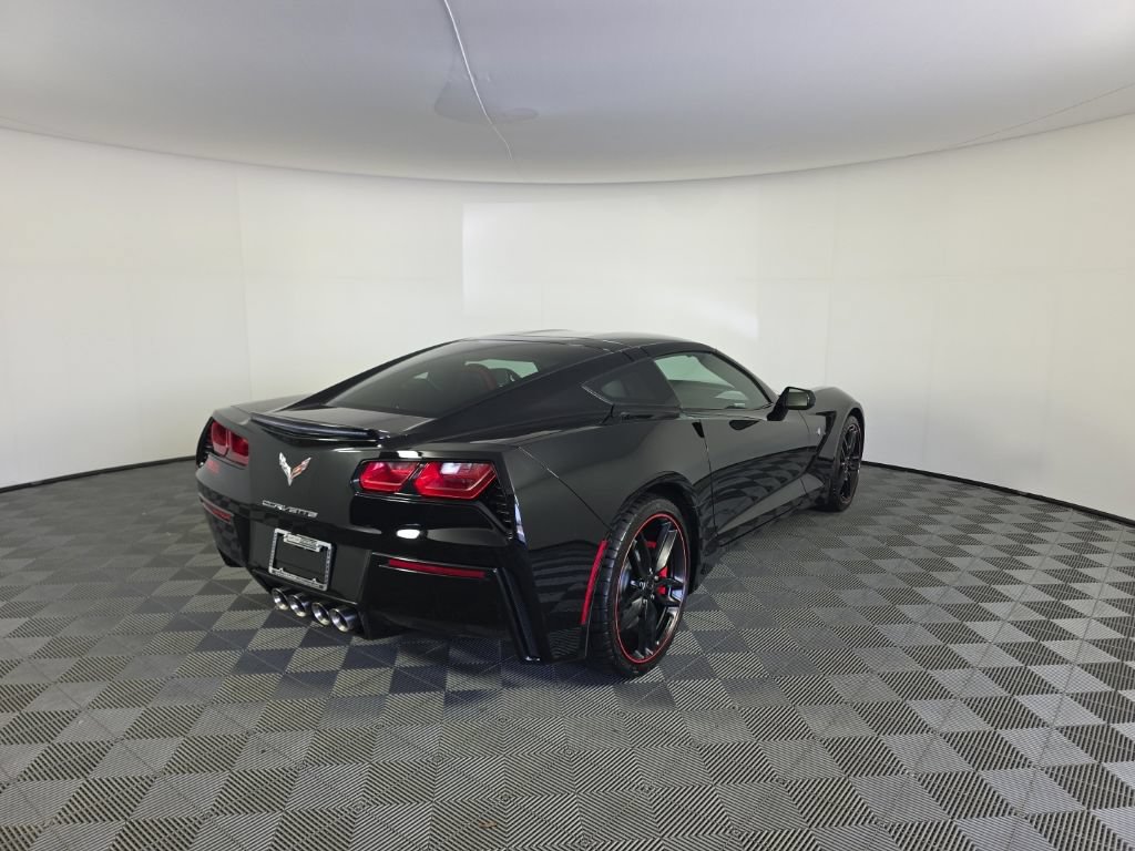 Used 2019 Chevrolet Corvette Stingray Coupe w/ 2LT Preferred Equipment Group RWD image 5