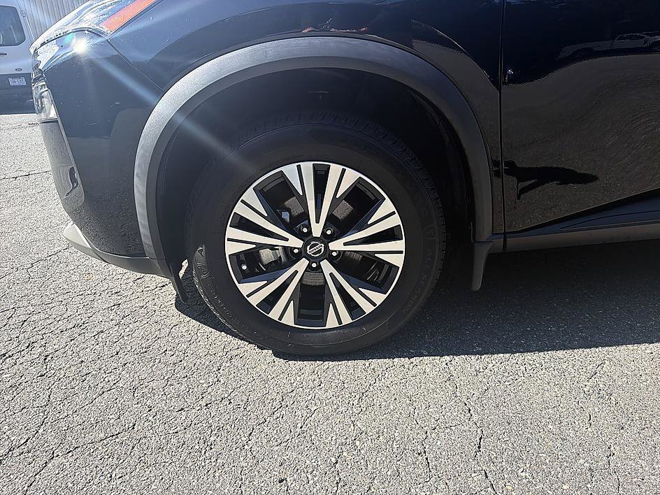 Used 2021 Nissan Rogue SV FWD image 8