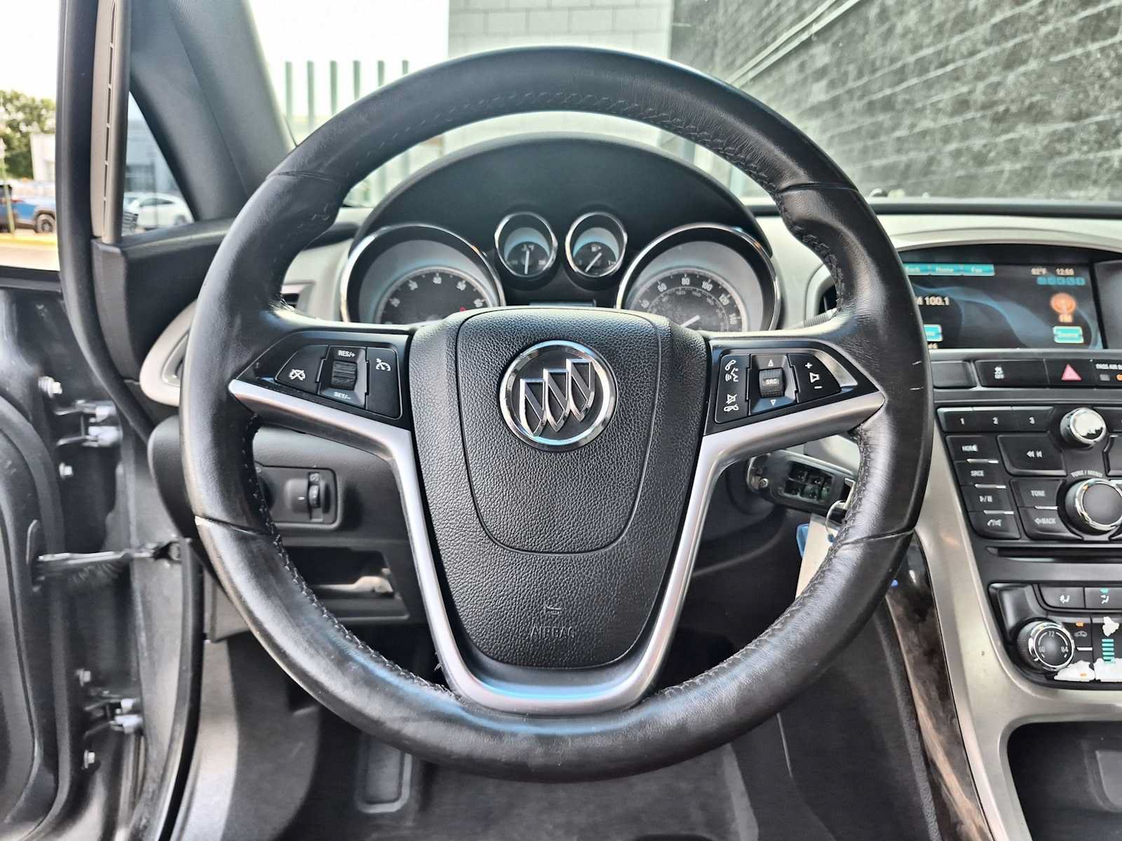 Used 2012 Buick Verano Convenience FWD image 21