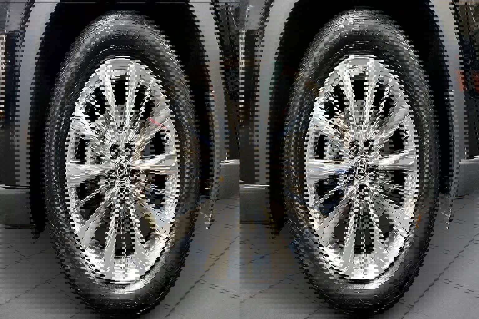 Used 2024 Toyota Grand Highlander Platinum image 10