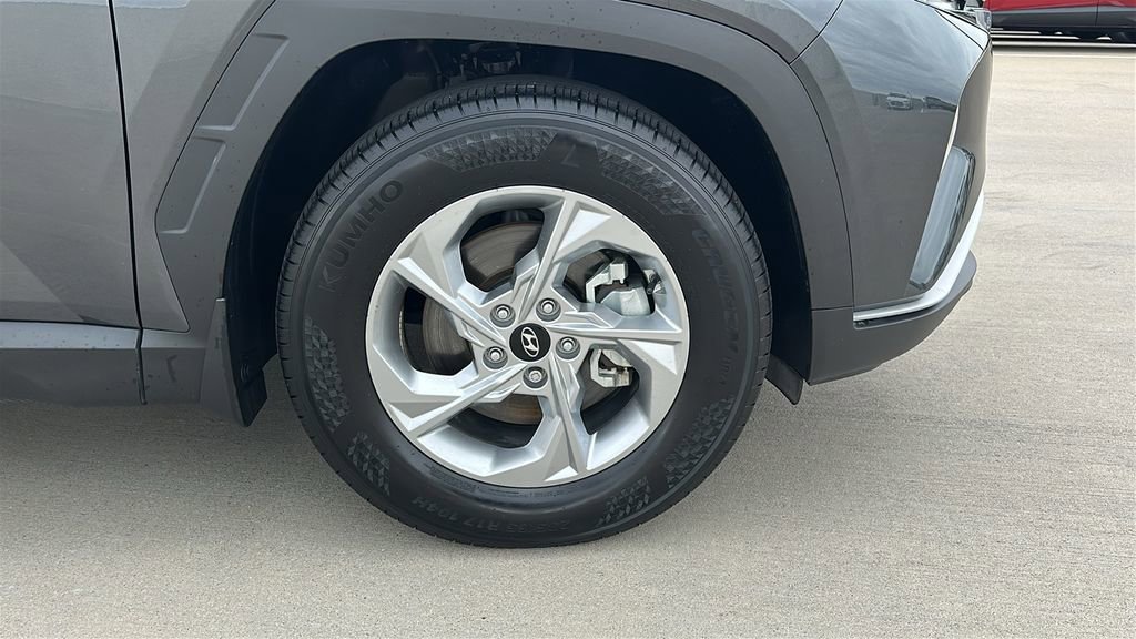 Certified 2024 Hyundai Tucson SE FWD image 15