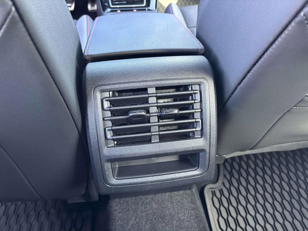 New 2026 Volkswagen GTI SE image 33