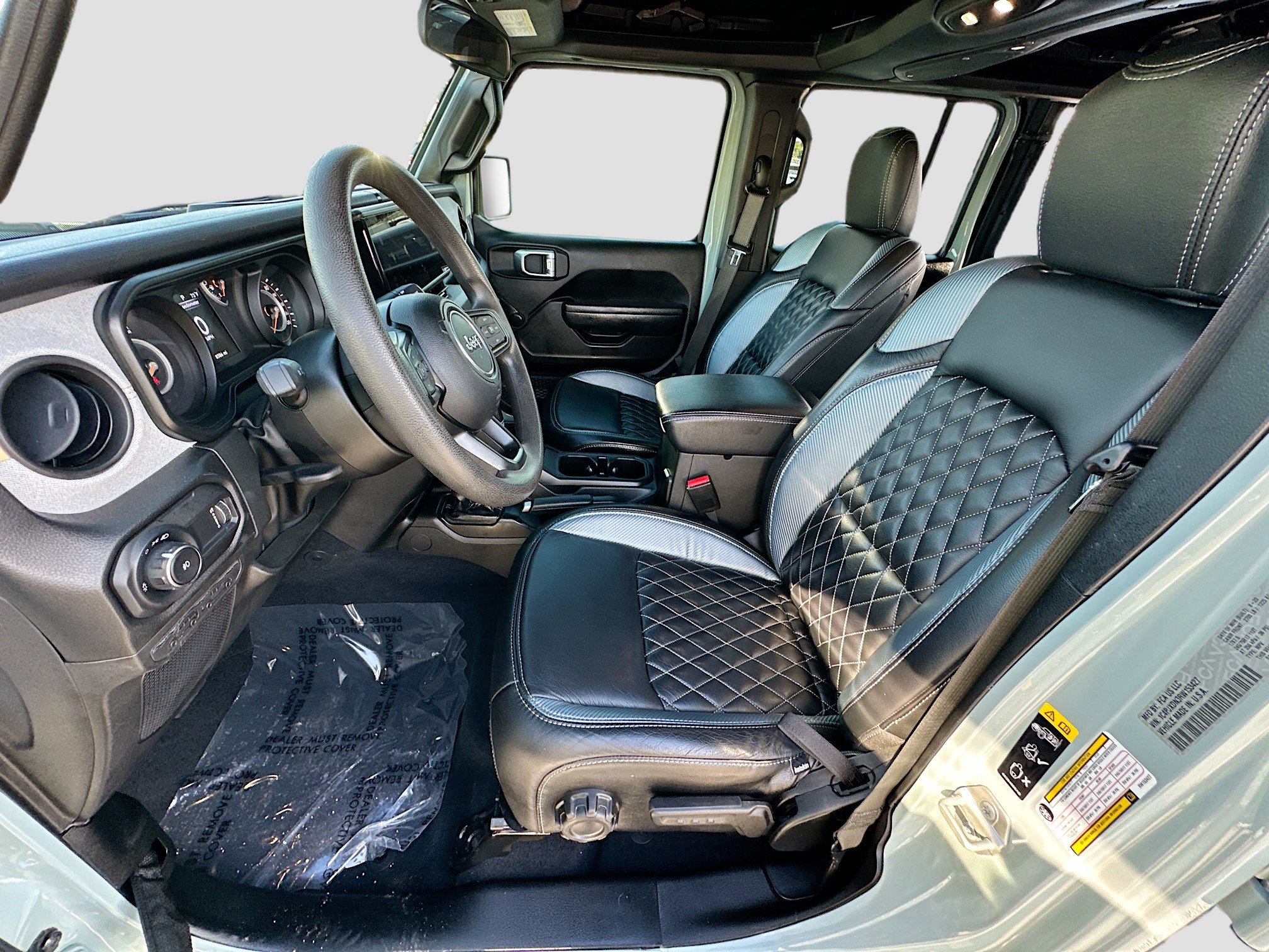 Used 2024 Jeep Wrangler Sport image 19