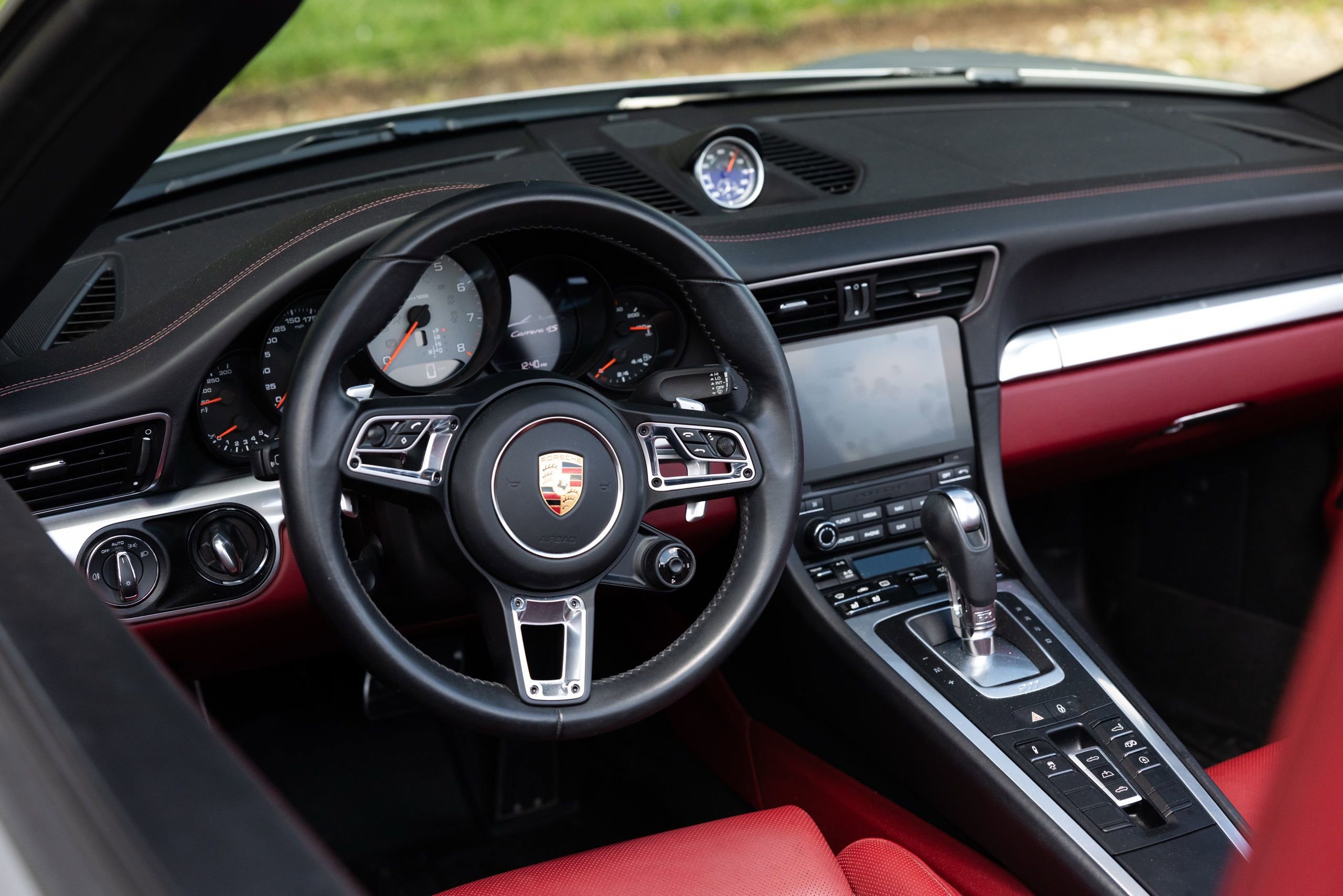 Used 2017 Porsche 911 Carrera 4S image 12