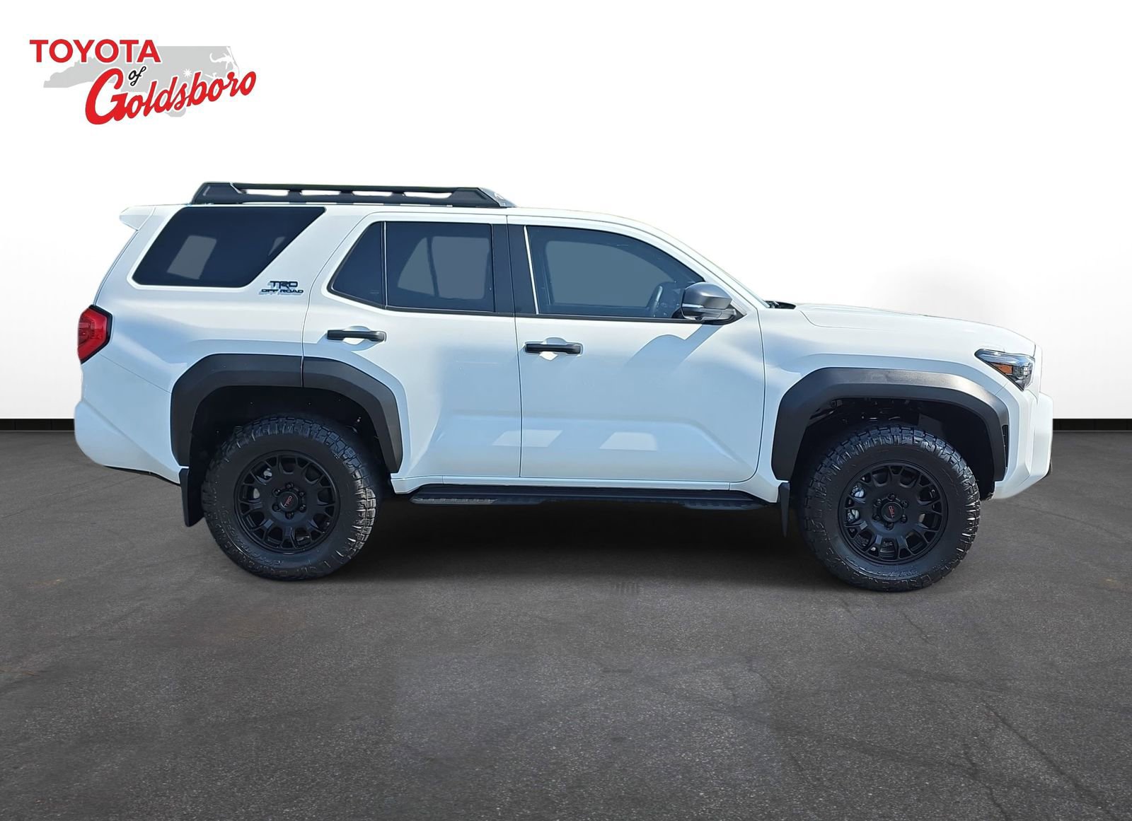 Used 2025 Toyota 4Runner TRD Off-Road Premium AWD/4WD image 4