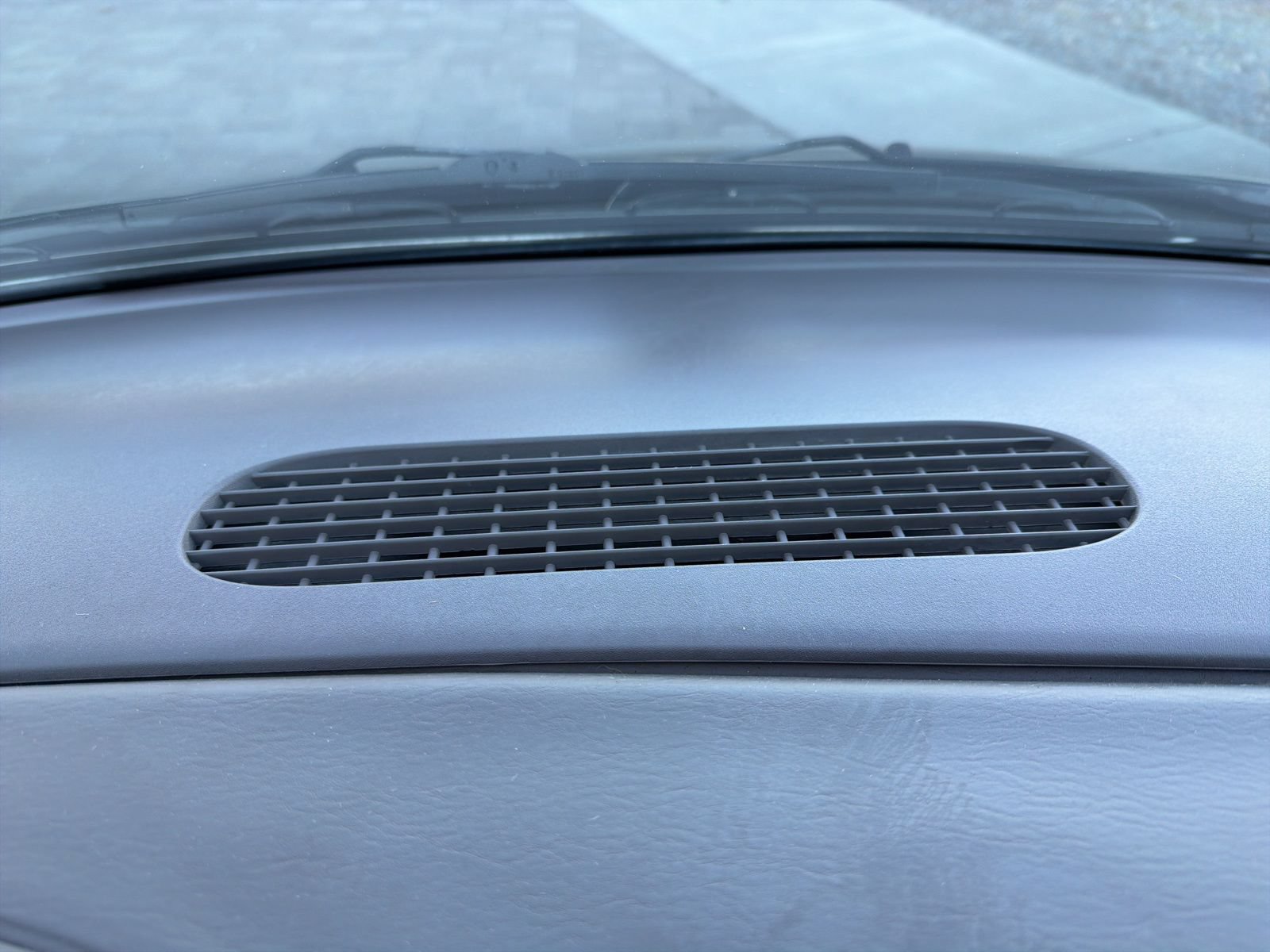 Used 2003 Dodge Grand Caravan Sport FWD image 45