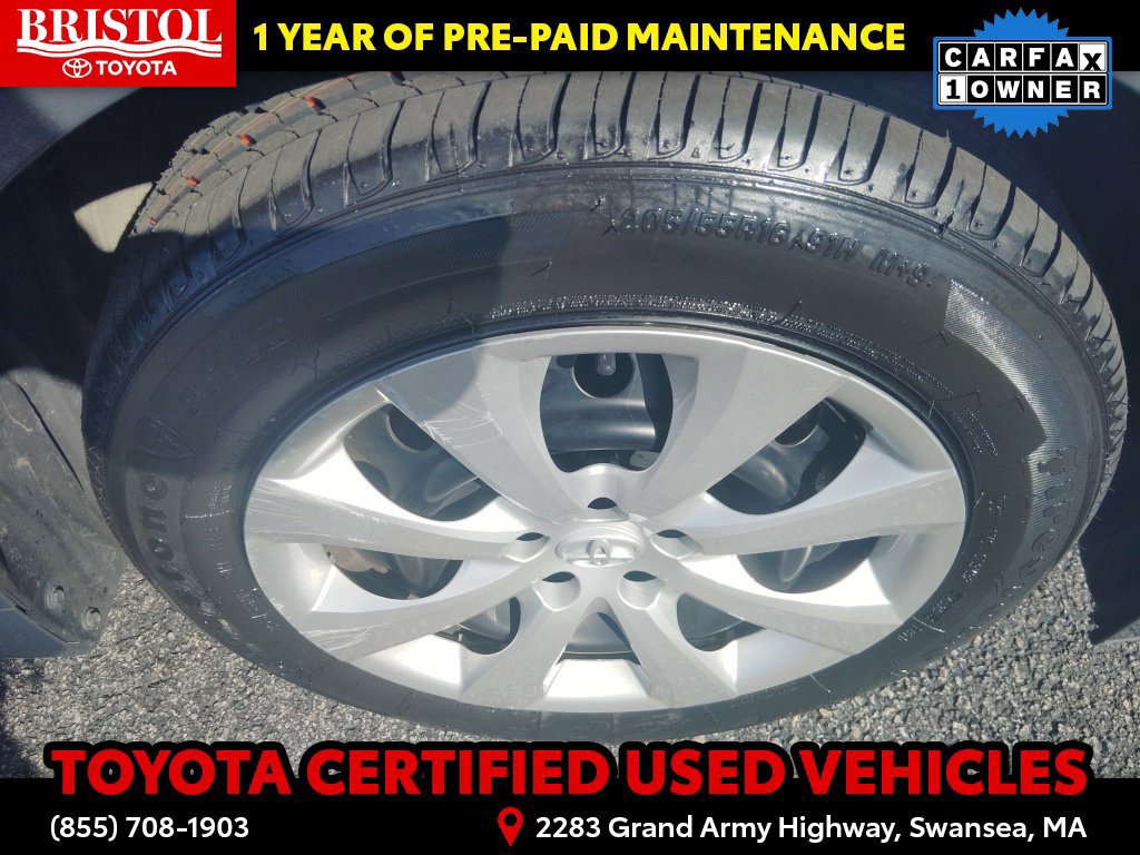 Certified 2025 Toyota Corolla LE FWD image 10