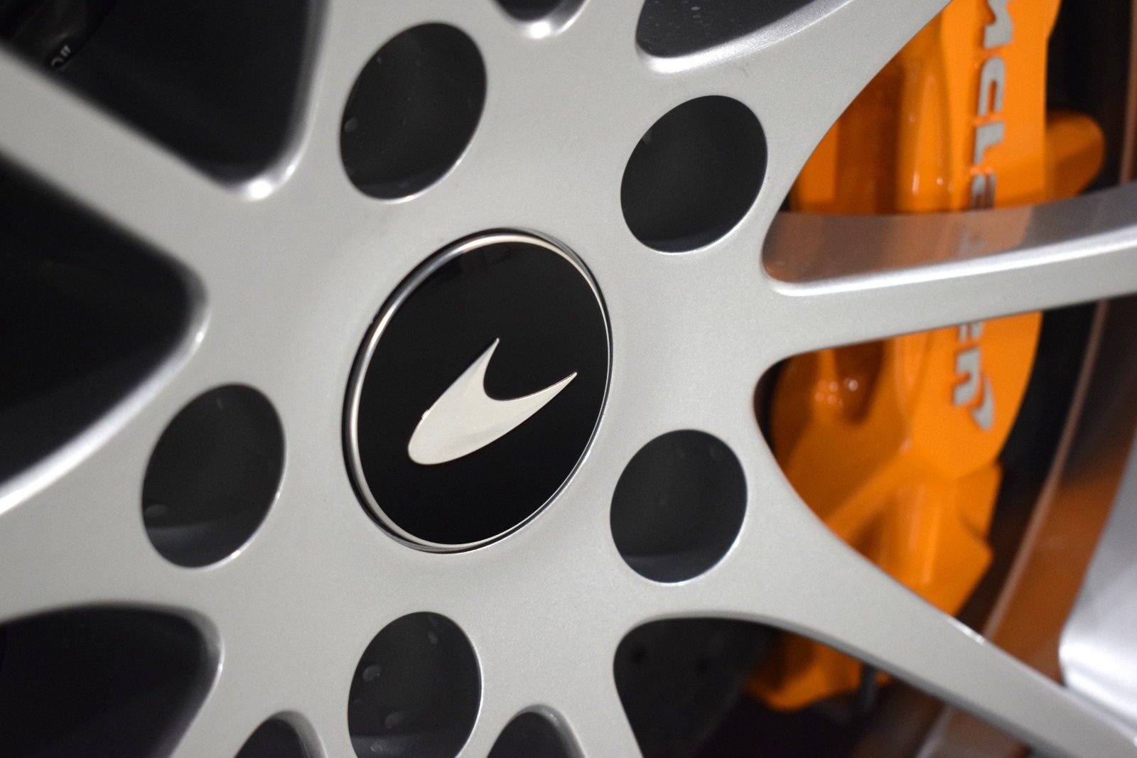 New 2026 McLaren Artura image 17