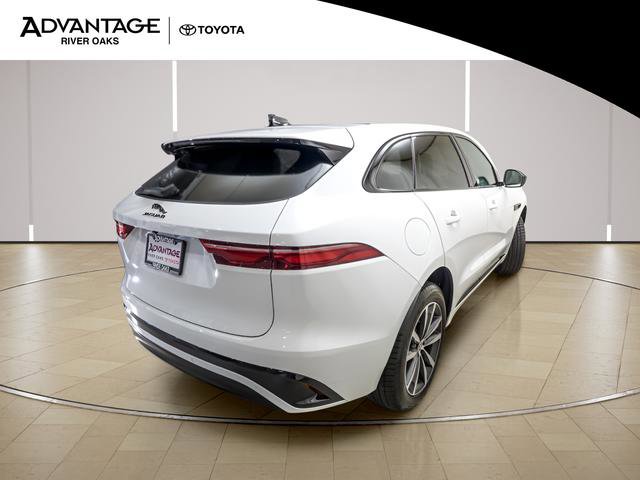 Used 2025 Jaguar F-PACE R-Dynamic S image 7