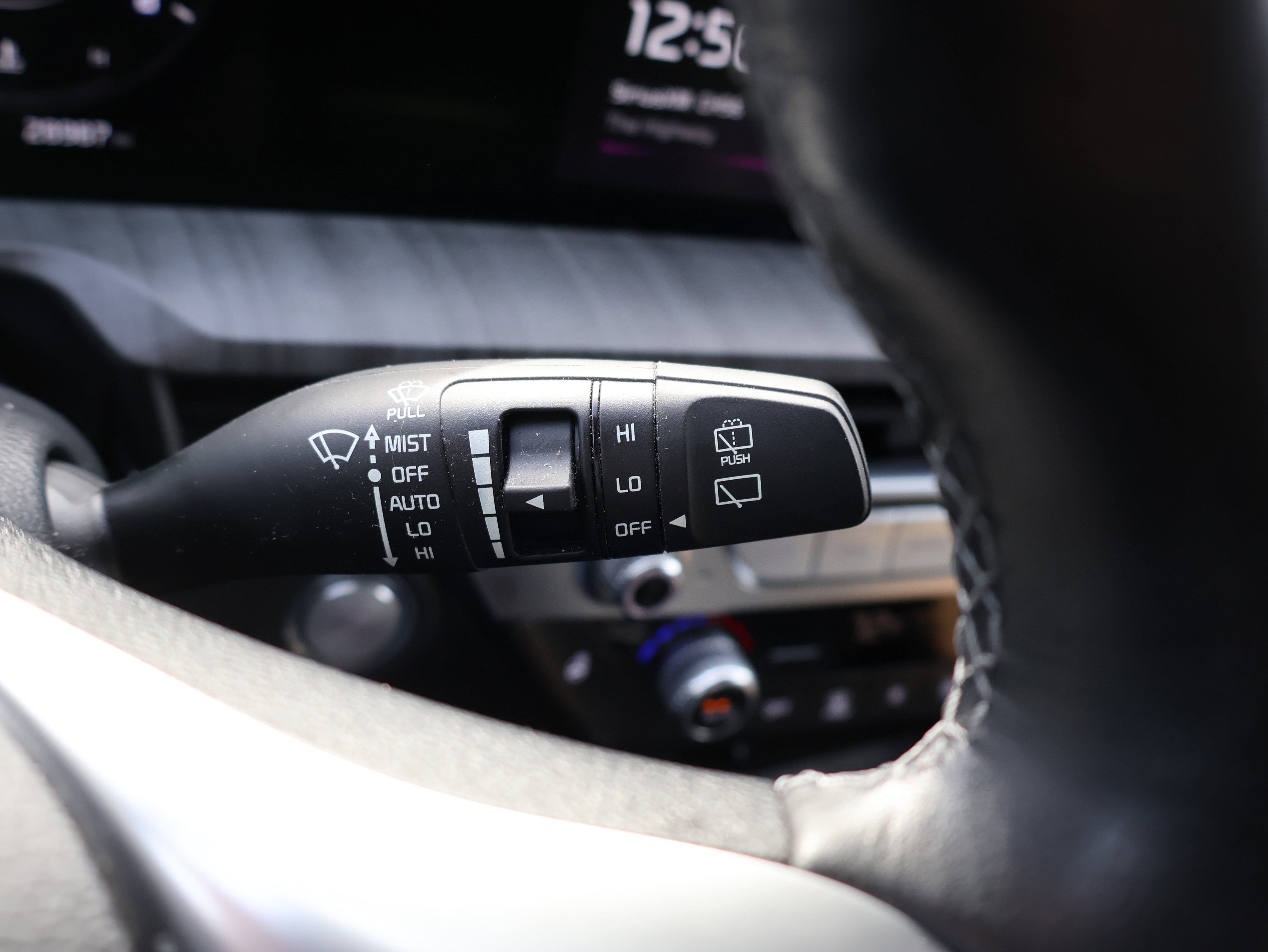 Used 2024 Kia Telluride SX Prestige image 35