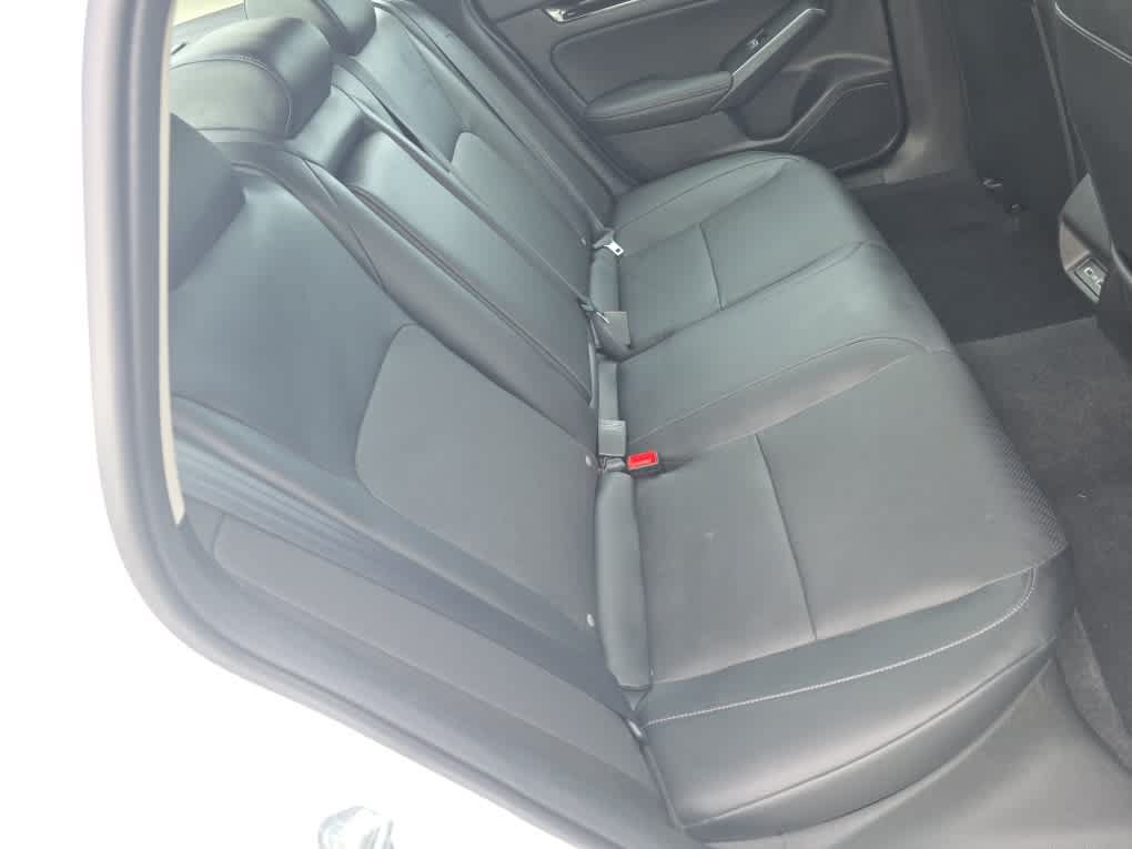 Used 2022 Honda Civic Touring image 29