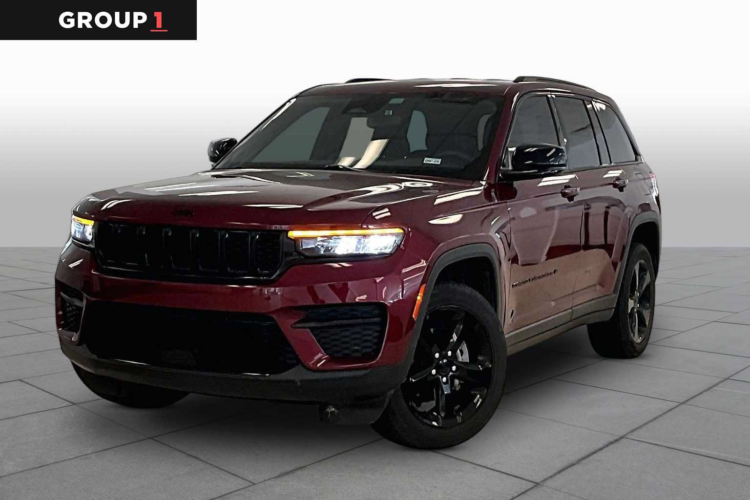 Used 2023 Jeep Grand Cherokee Altitude