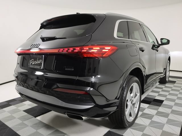 Certified 2025 Audi Q5 Premium Plus w/ Premium Plus AWD/4WD image 5