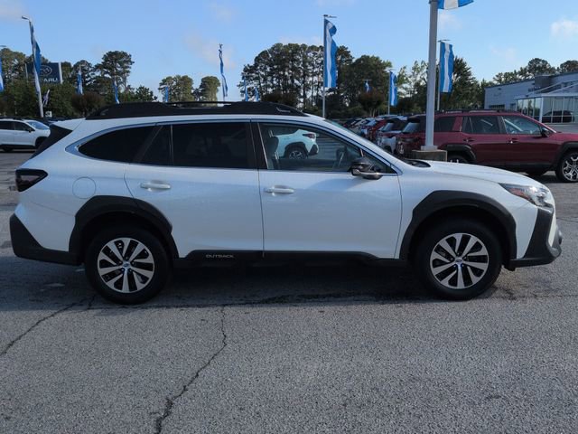 Certified 2023 Subaru Outback Premium AWD/4WD image 2
