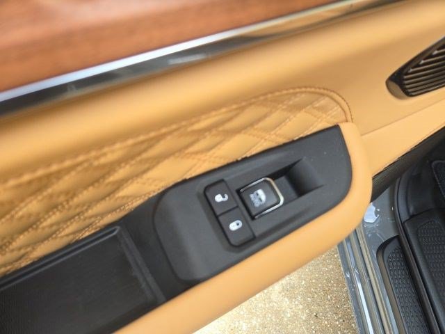 New 2027 Jeep Grand Cherokee L Summit AWD/4WD image 19
