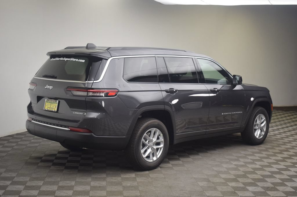 New 2026 Jeep Grand Cherokee L Laredo w/ Trailer Tow Package AWD/4WD image 5