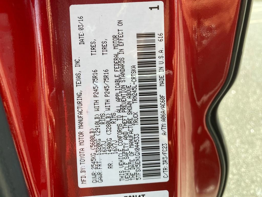 Used 2016 Toyota Tacoma SR5 image 30