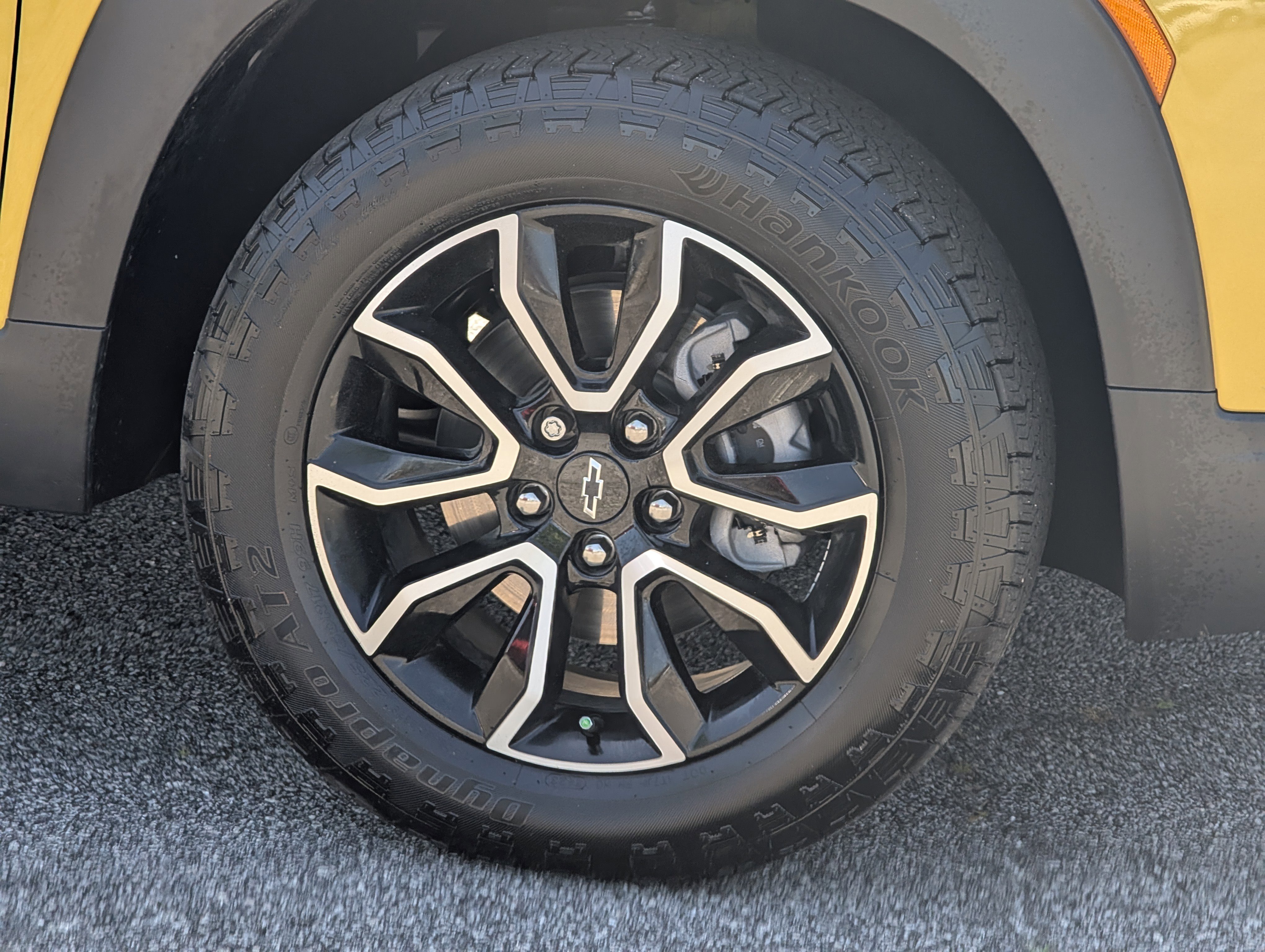 Used 2024 Chevrolet TrailBlazer ACTIV w/ Convenience Package image 12
