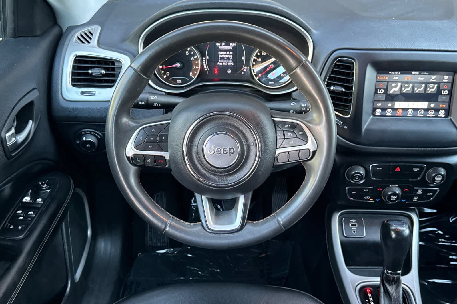 Used 2021 Jeep Compass Latitude FWD image 15