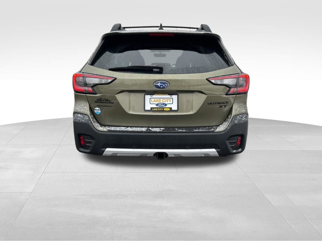 Used 2021 Subaru Outback Limited XT image 4