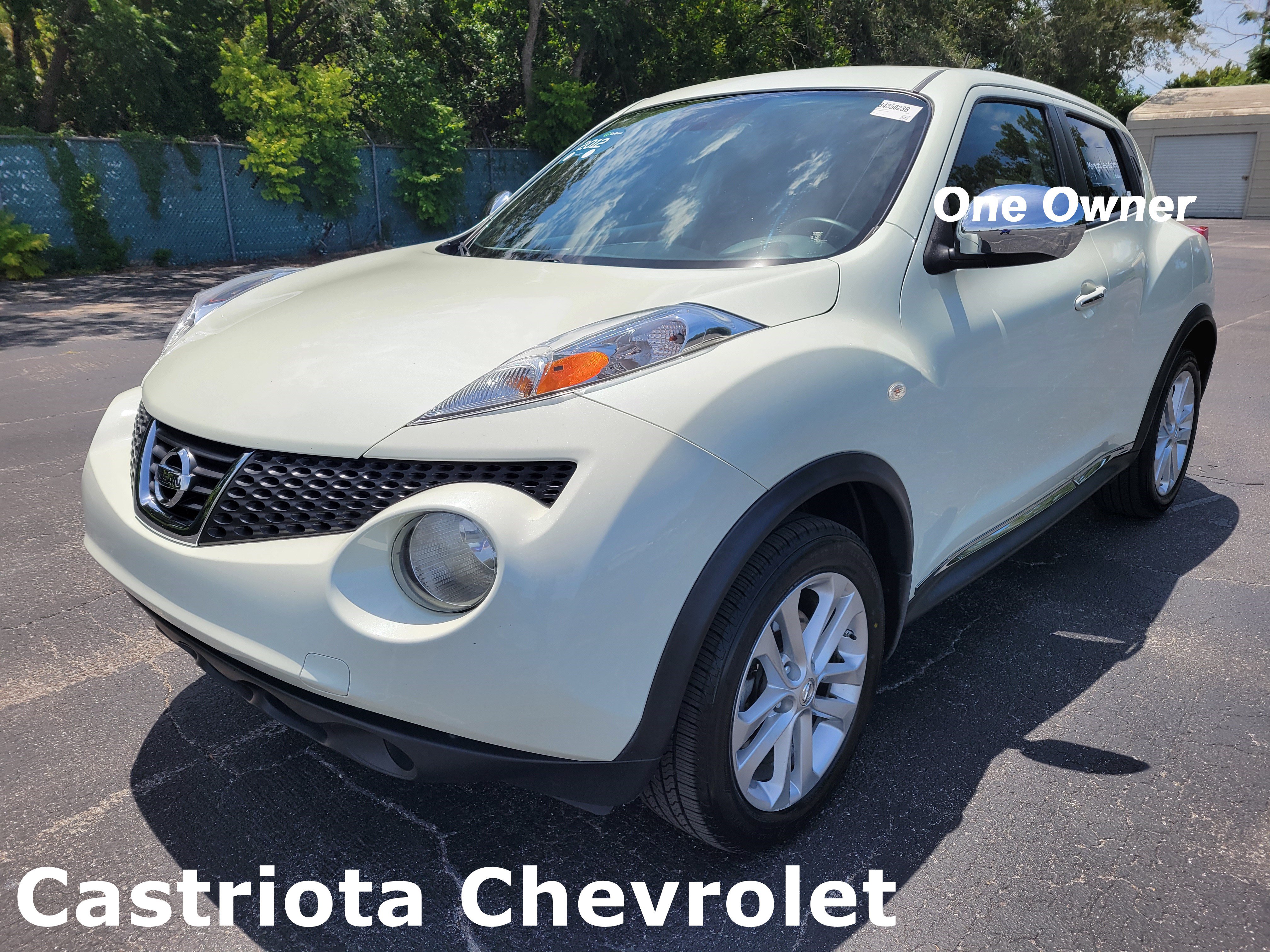 Used 2012 Nissan Juke SV w/ Chrome Pkg FWD image 1