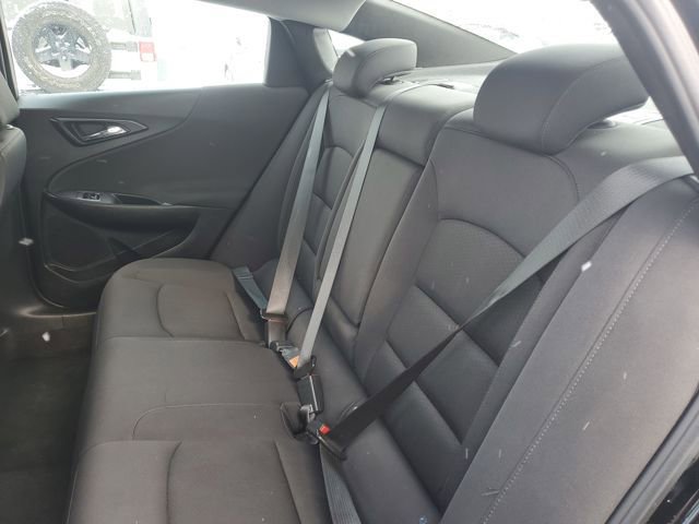 Used 2022 Chevrolet Malibu LT image 33