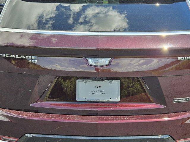 New 2026 Cadillac Escalade IQ Luxury 2 w/ LPO, Radiant Package image 13