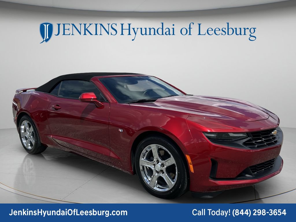 Used 2024 Chevrolet Camaro LT w/ Technology Package RWD image 1