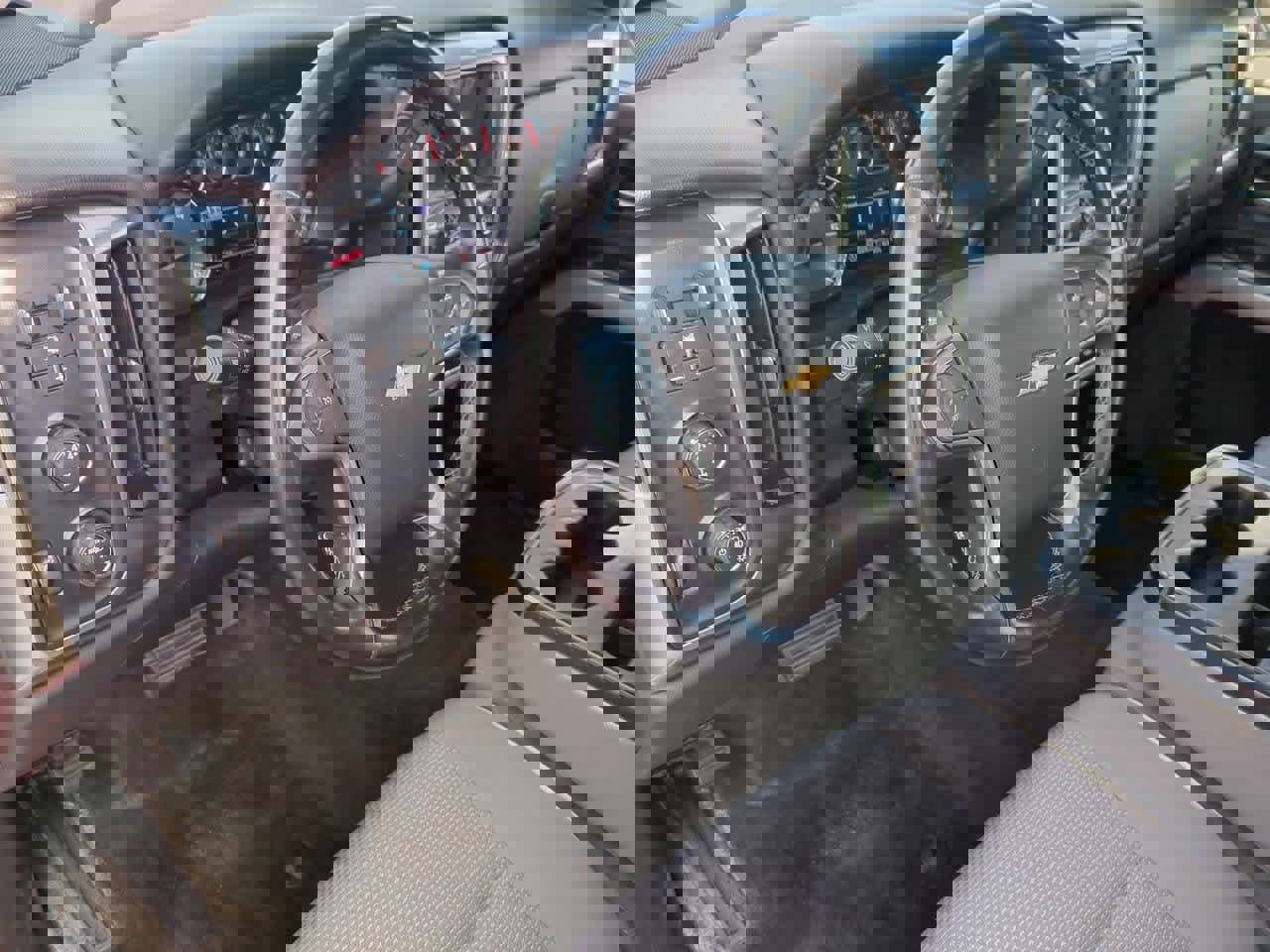 Used 2017 Chevrolet Silverado 2500 LT w/ LT Convenience Package image 2