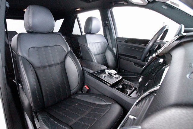 Used 2018 Mercedes-Benz GLE 350 4MATIC image 24