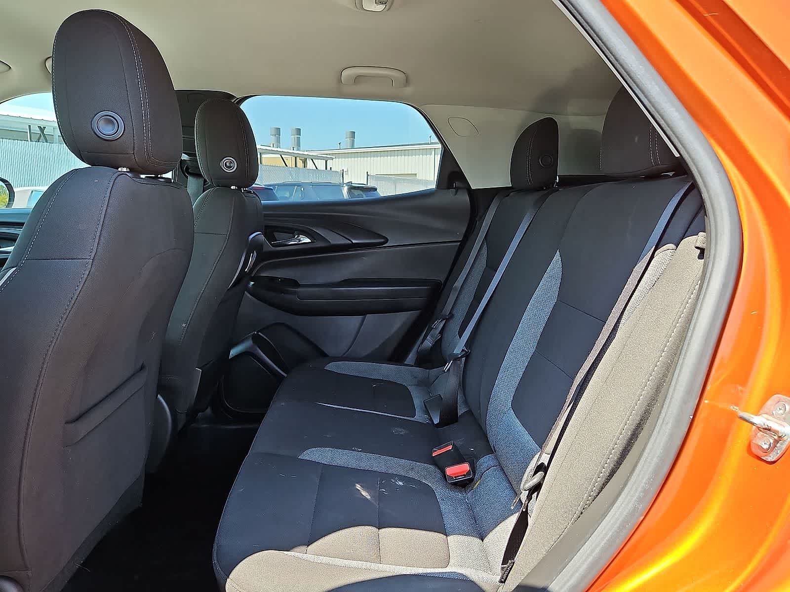 Certified 2022 Chevrolet TrailBlazer LT w/ LPO, Blackout Package FWD image 28