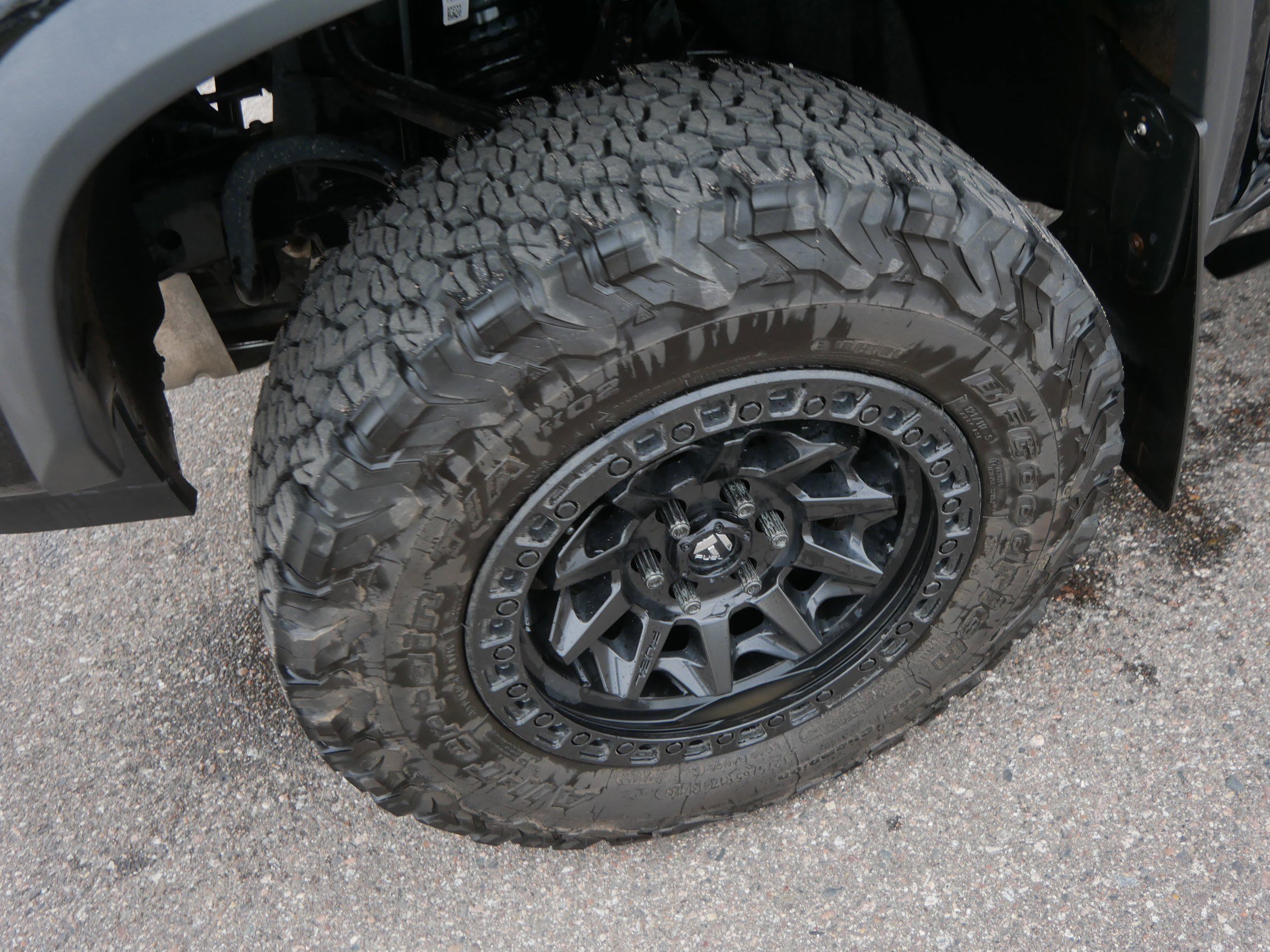 Used 2022 Chevrolet Colorado ZR2 image 16