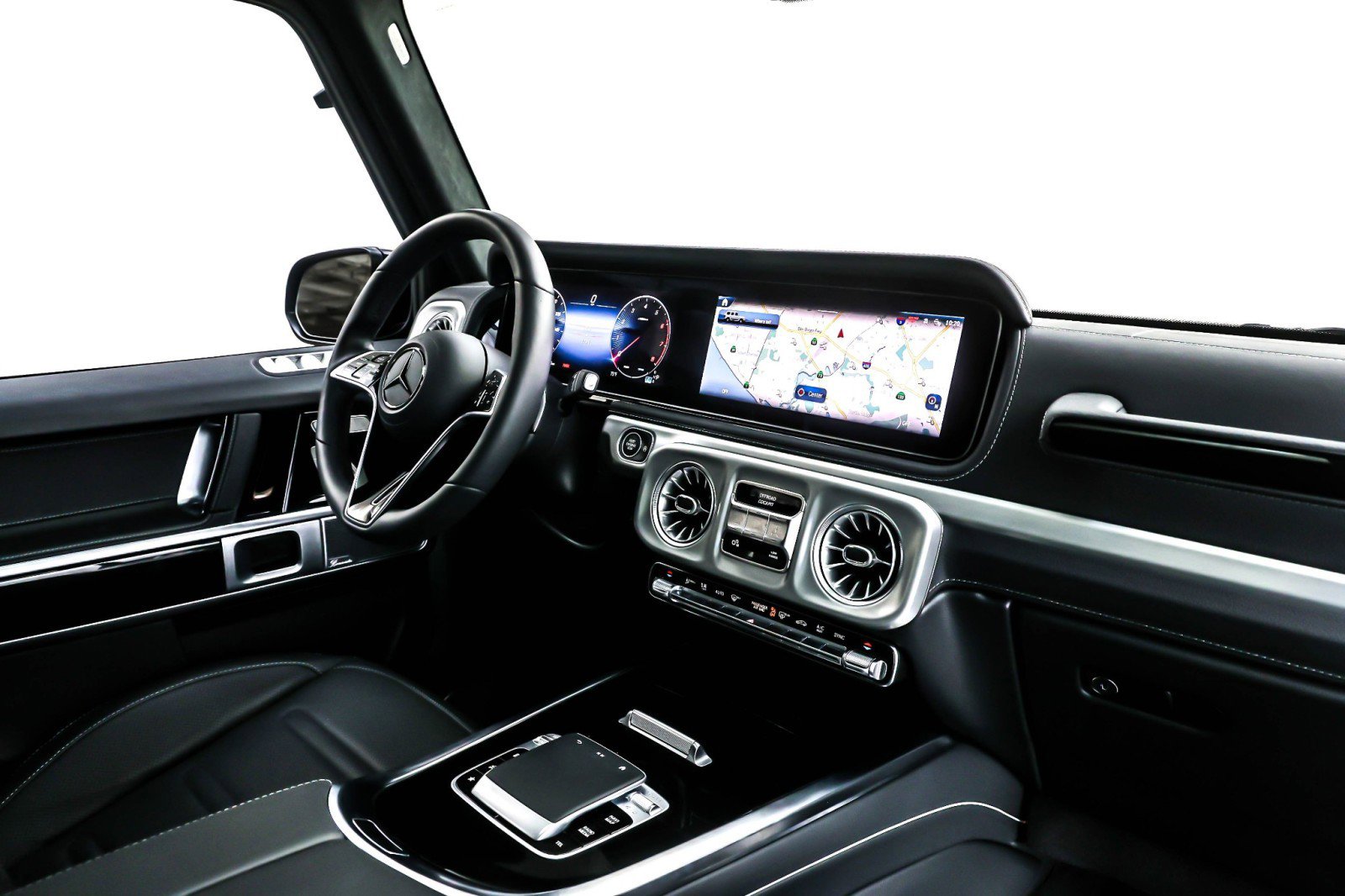Certified 2025 Mercedes-Benz G 550 image 16