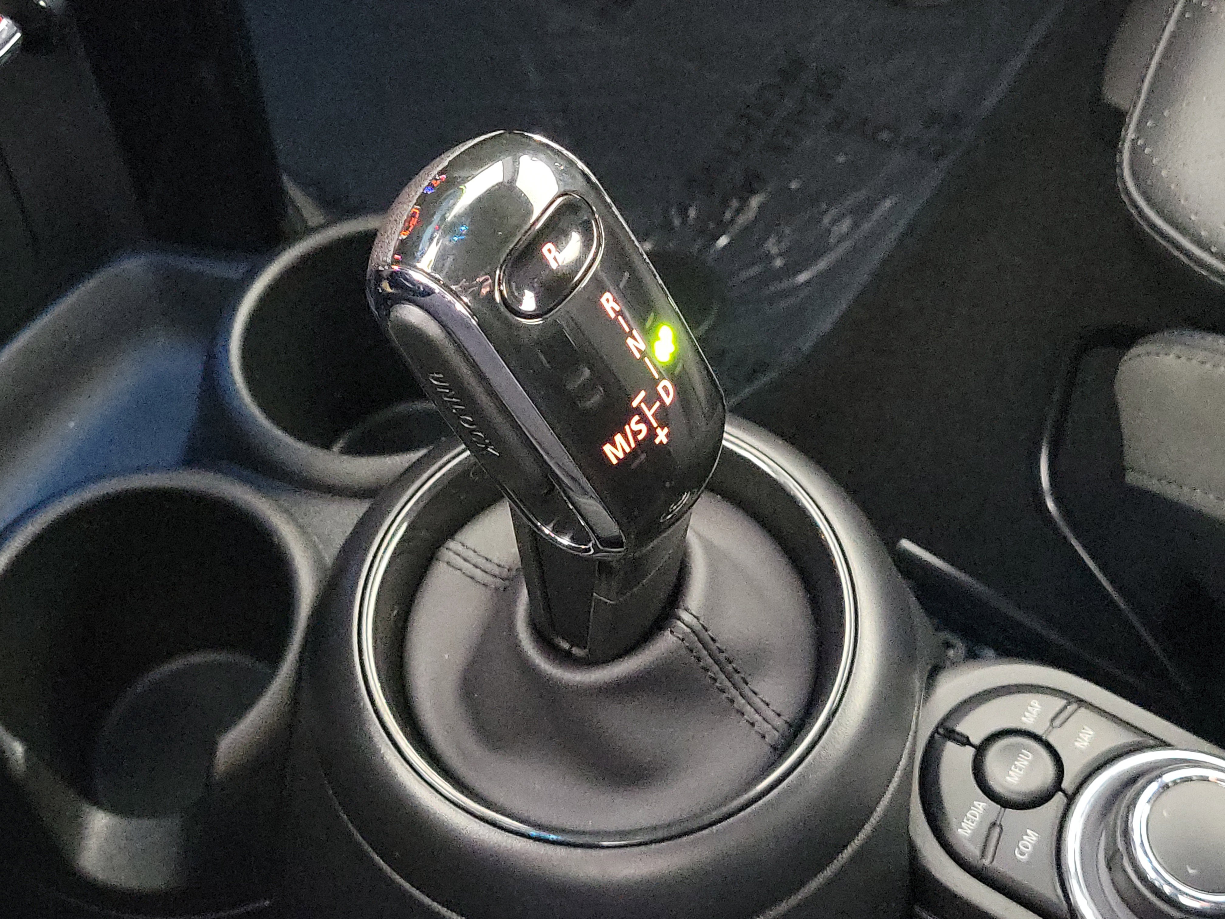 Used 2023 MINI Cooper S w/ Signature Upholstery Package image 22