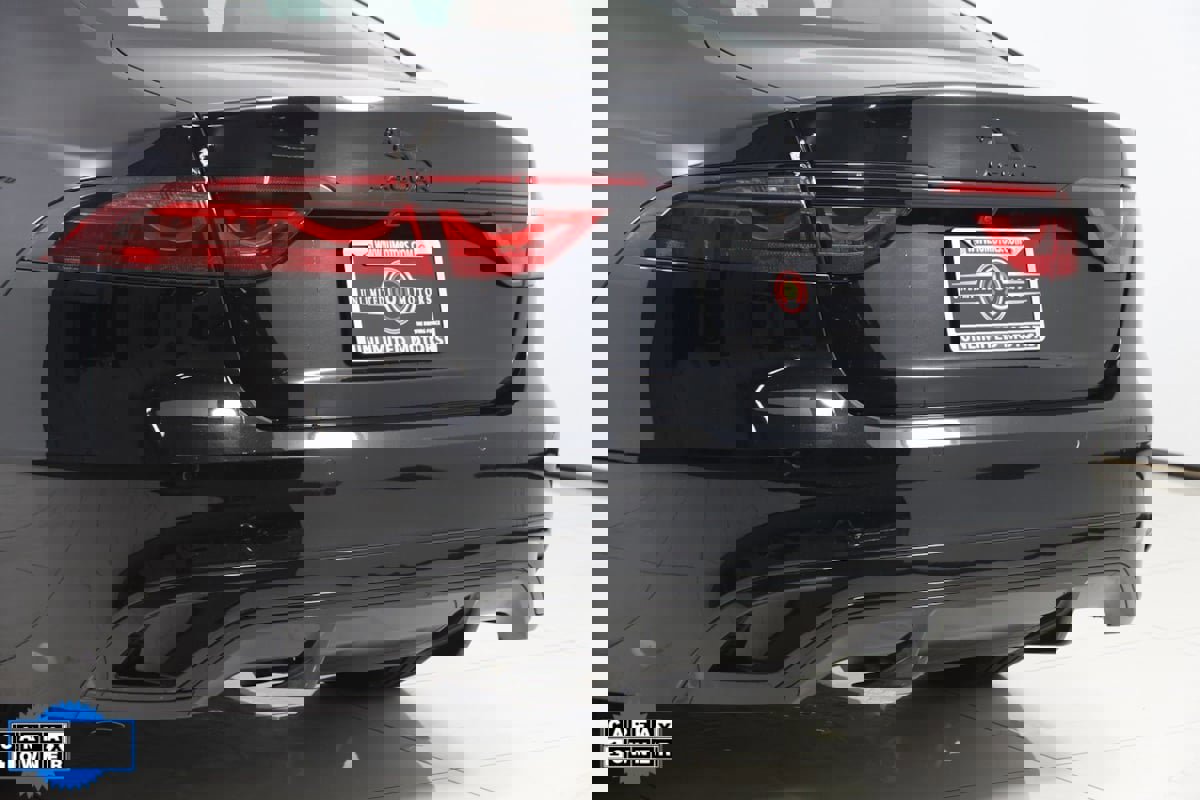 Used 2024 Jaguar XF R-Dynamic SE image 26