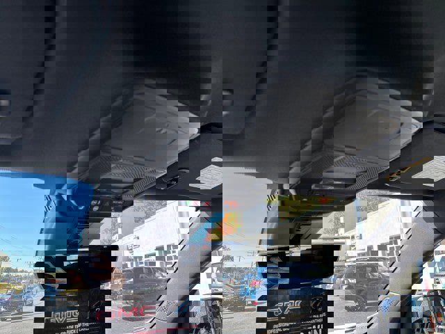 New 2026 GMC Acadia Elevation image 26