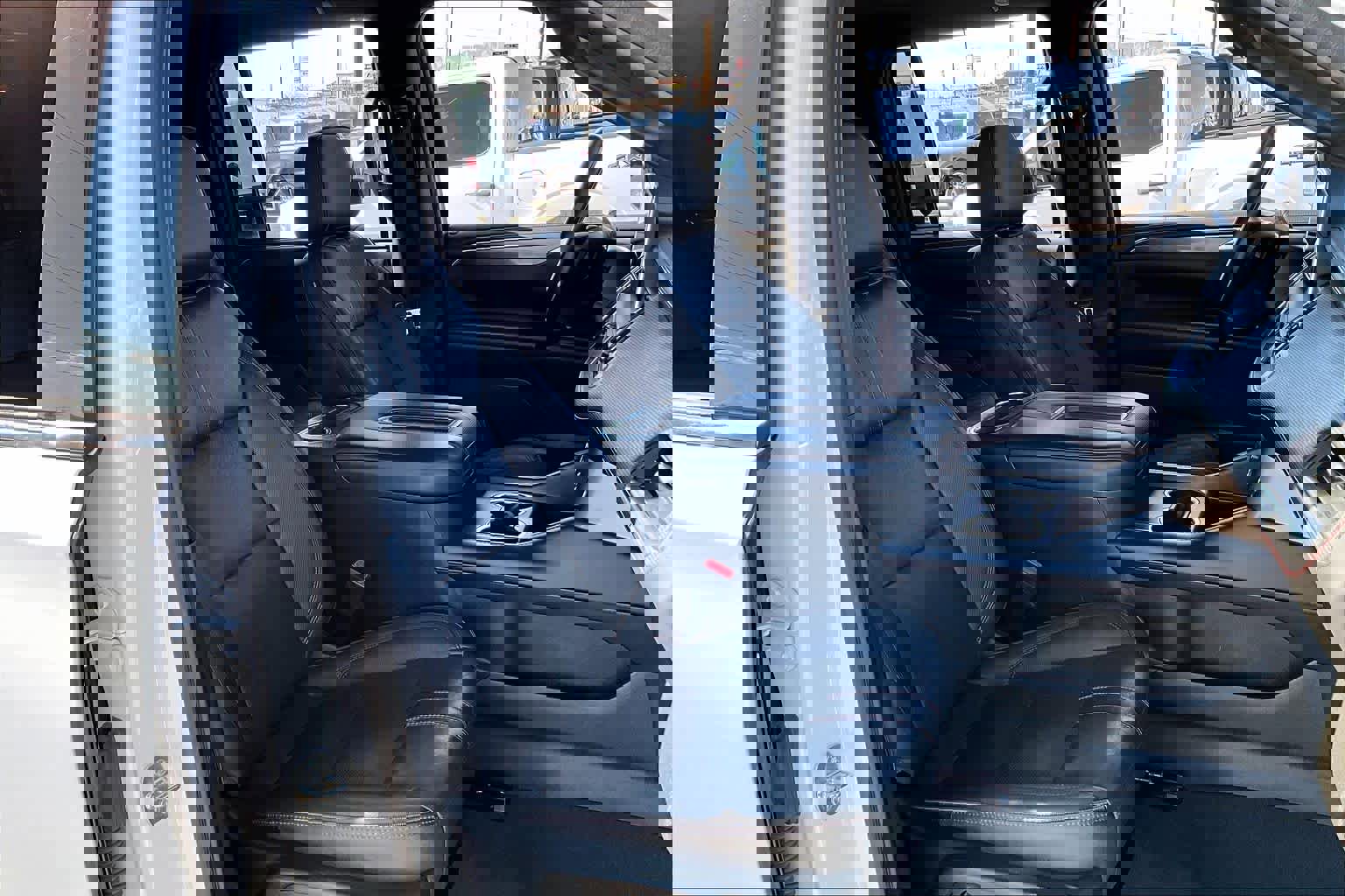 Used 2024 Chevrolet Suburban RST image 9